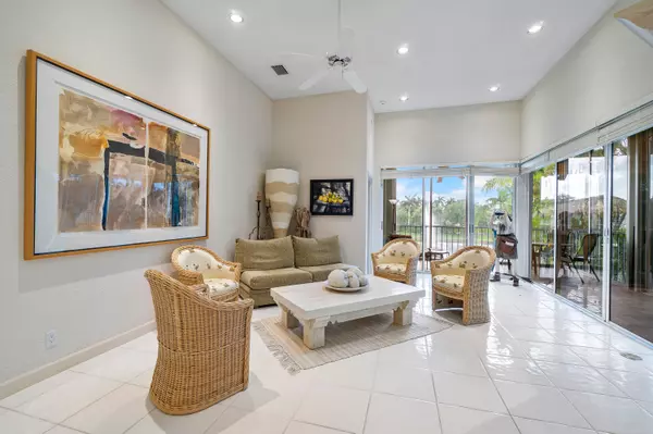 Boca Raton, FL 33496,6357 Graycliff DR D