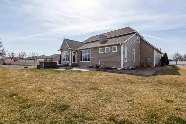 Holmen, WI 54636,715 Silver Dr