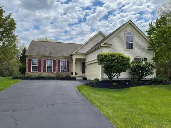 8315 Coldharbor Boulevard, Lewis Center, OH 43035