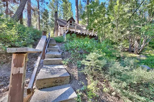 14210 Donner Avenue, Truckee, CA 96161