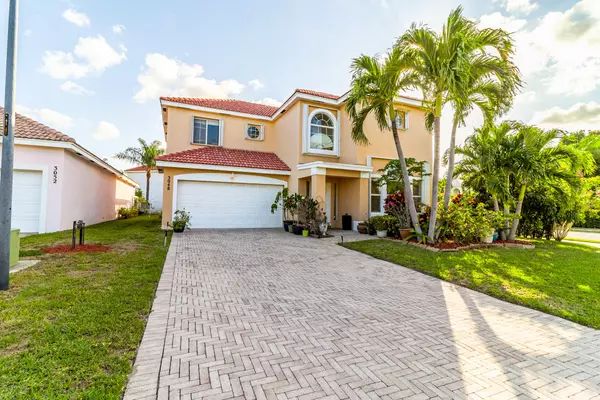 3048 El Camino Real, West Palm Beach, FL 33409