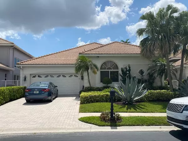 Boca Raton, FL 33496,17190 Grand Bay DR