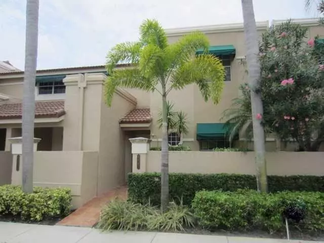 6641 Via Regina 5, Boca Raton, FL 33433