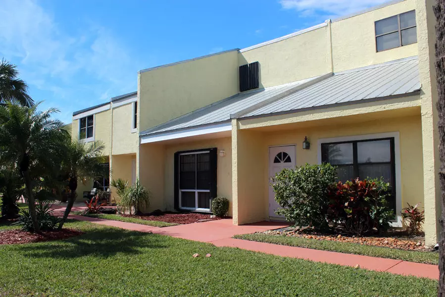 2703 N Highway A1a H, Hutchinson Island, FL 34949