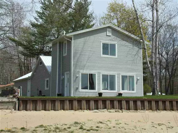 Gladwin, MI 48624,2801 Lakeshore Drive