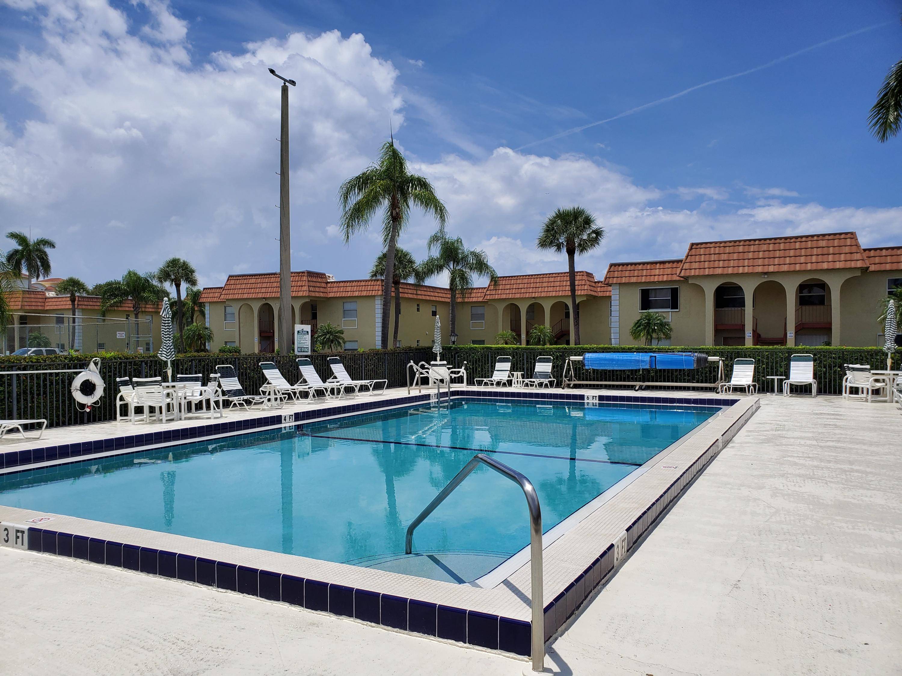 Jupiter, FL 33477,717 Us Highway 1 408