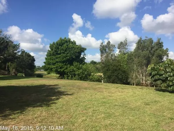 Fort Pierce, FL 34951,5411 Deer Run DR