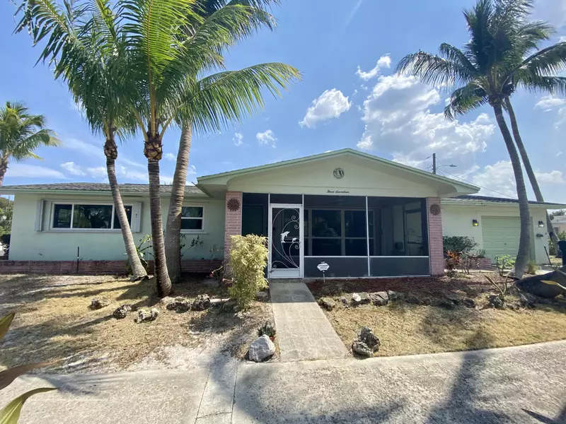 317 Wellesley DR, Lake Worth Beach, FL 33460