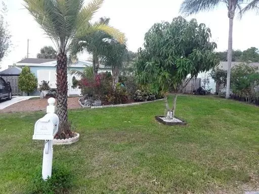 513 E Whitney DR, Jupiter, FL 33458