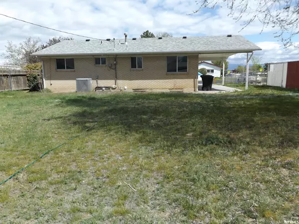 Sandy, UT 84094,852 E LARKSPUR DR