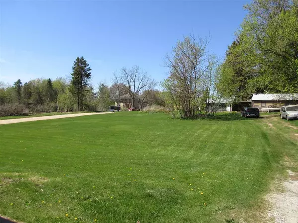 0.4 Ac SW 18th St, Fennimore, WI 53809-0000