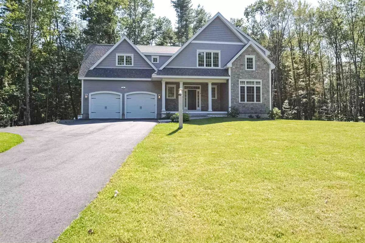 Stratham, NH 03885,16 Wiggin WAY