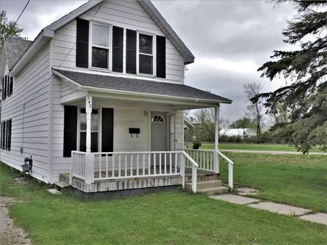 142 E Lincoln Avenue, Reed City, MI 49677