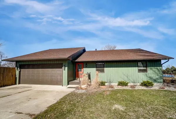 3026 W Sunset Lane, Silver Lake, IN 46982-9015