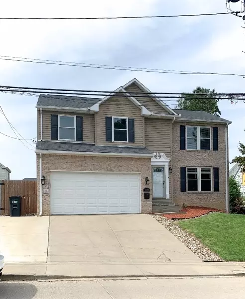 1124 Vine St, Coraopolis, PA 15108