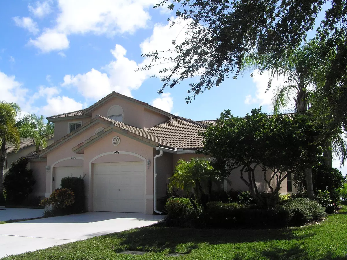 Wellington, FL 33414,10674 Pelican DR