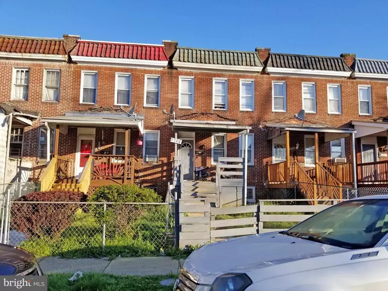 3704 ARCADIA AVE, Baltimore, MD 21215