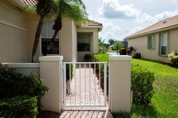 Delray Beach, FL 33446,15564 Canabria LN