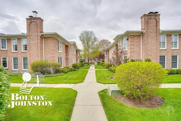 Saint Clair Shores, MI 48080,179 Windwood Pointe