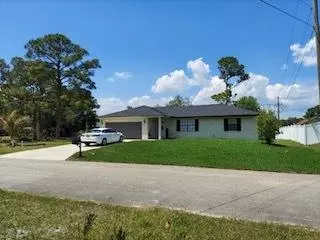 751 SW Winchell ST, Palm Bay, FL 32908