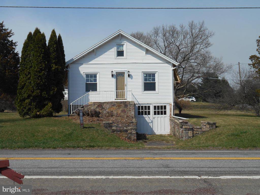 Barnesville, PA 18214,968 BARNESVILLE DR