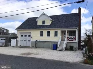 36 JENNIE DR, Manahawkin, NJ 08050