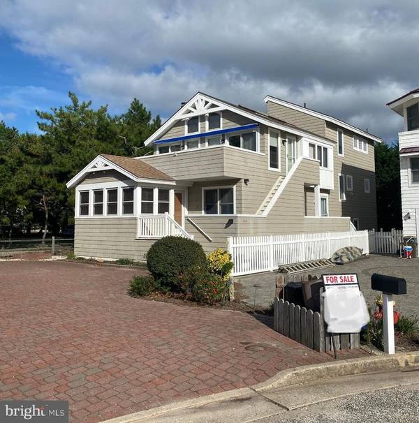 2416 BAY VISTA, Surf City, NJ 08008