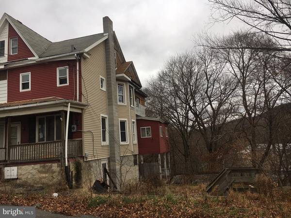 Tamaqua, PA 18252,91 PATTERSON ST