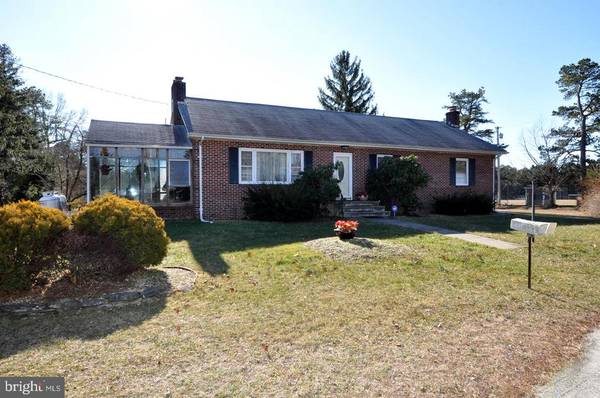 2 3RD AVE, Chatsworth, NJ 08019