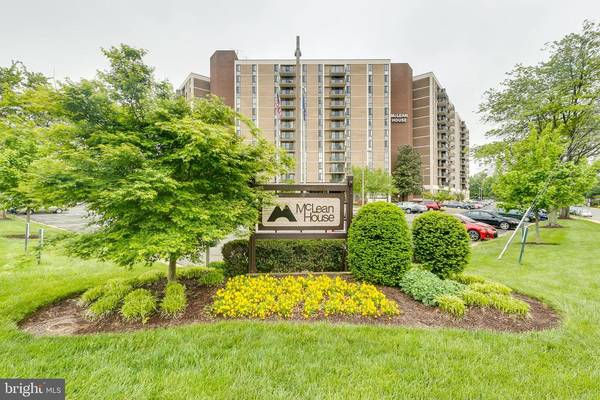 6800 FLEETWOOD RD #921, Mclean, VA 22101