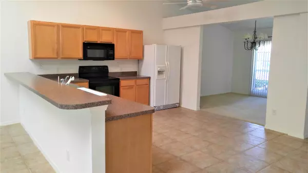 Port Saint Lucie, FL 34952,8297 Sandpine CIR