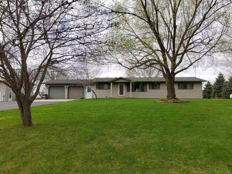 W6211 Tucker Rd, Monticello, WI 53570