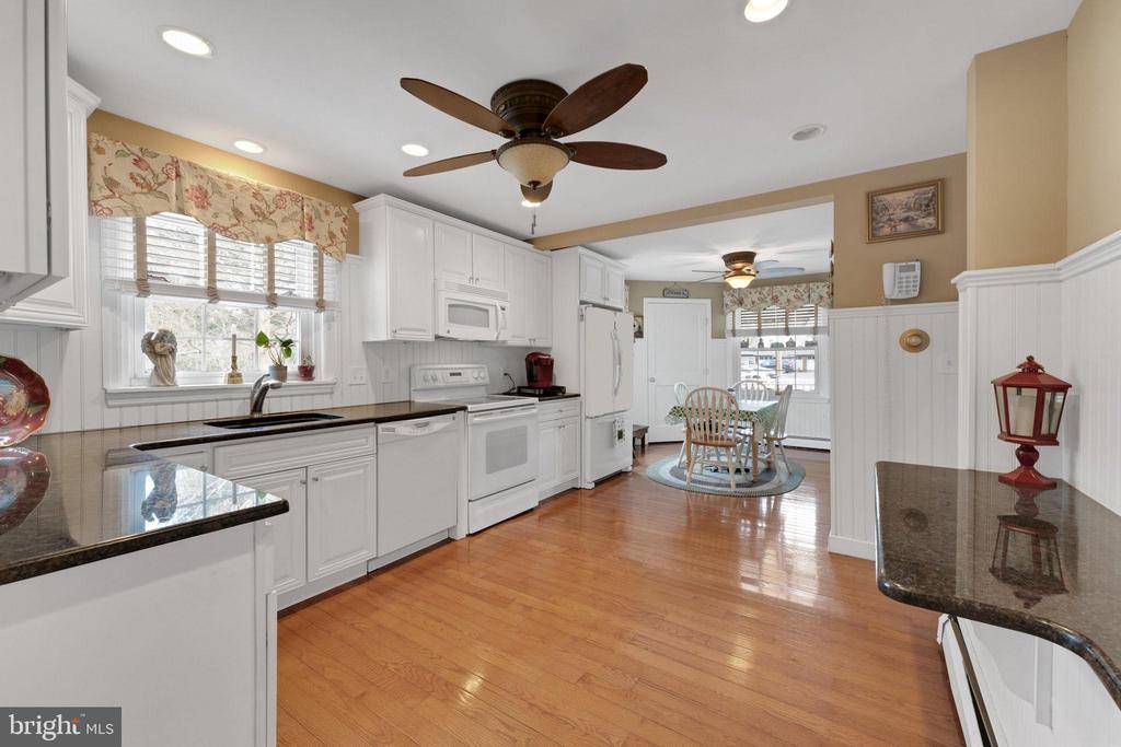 Warrington, PA 18976,2878 BRISTOL RD
