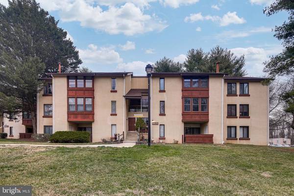 9625 WHITE ACRE RD #B-1, Columbia, MD 21045