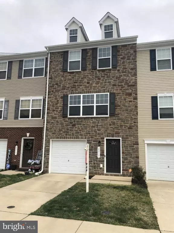 2217 MALLARD LANDING DR, Fredericksburg, VA 22408