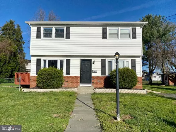 7 MIRAMAR DR, Pennsville, NJ 08070