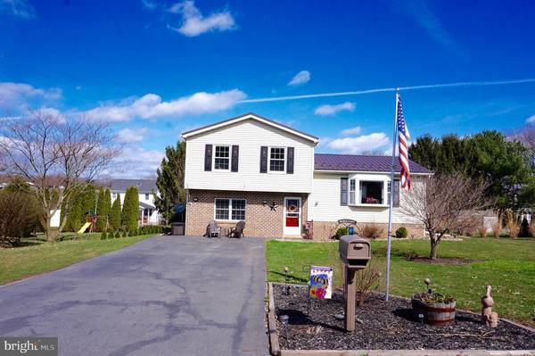 129 W VICKIE LN, Elizabethville, PA 17023