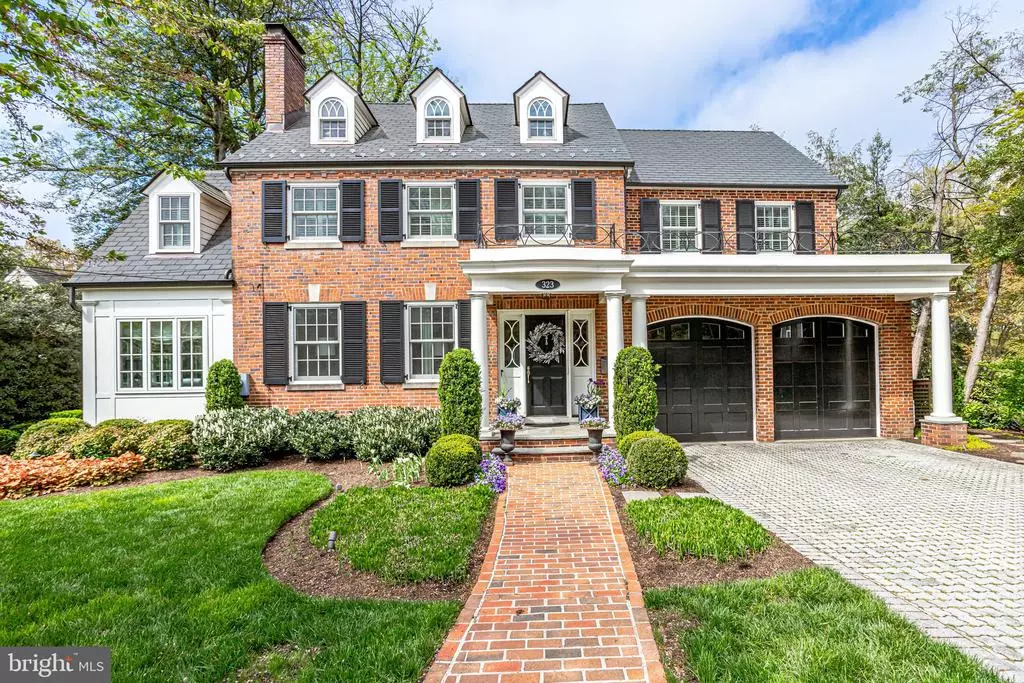 Alexandria, VA 22302,323 MANSION DR