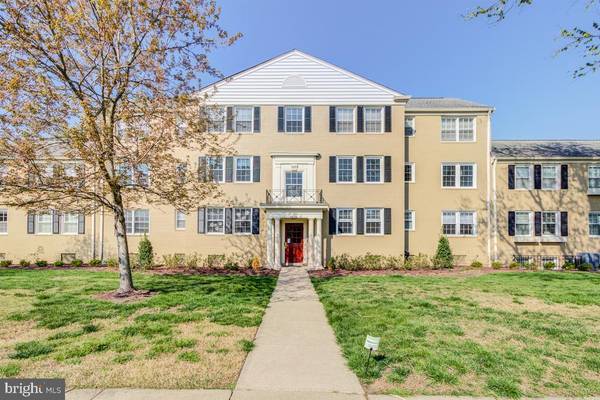 6604 10TH ST #C1, Alexandria, VA 22307