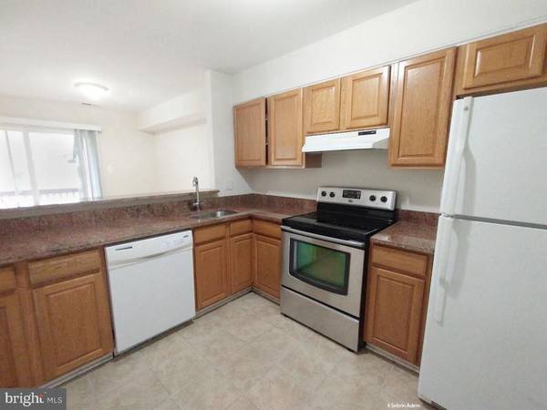 Alexandria, VA 22309,3806 EL CAMINO PL #7