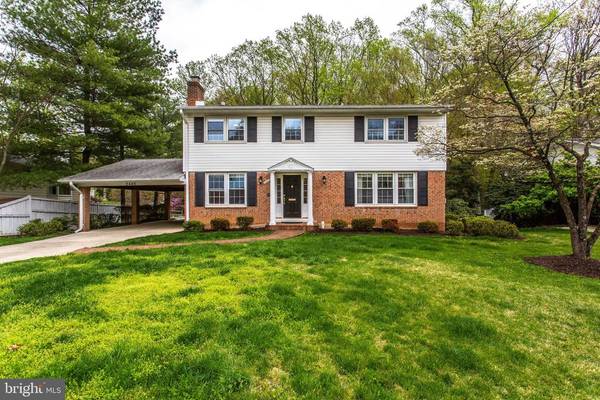 2445 VILLANOVA DR, Vienna, VA 22180