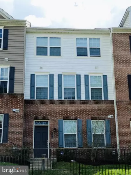 3541 WOODLAKE DR #13, Silver Spring, MD 20904