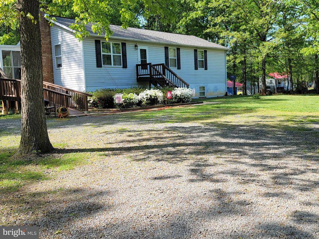 Lignum, VA 22726,20484 BRE Z WAY LN