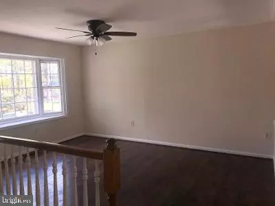 Warrenton, VA 20187,7040 PANORAMA CT