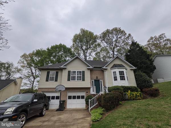 52 LAWHORN RD, Stafford, VA 22554