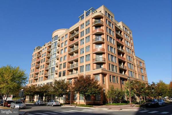 3625 10TH ST N #701, Arlington, VA 22201