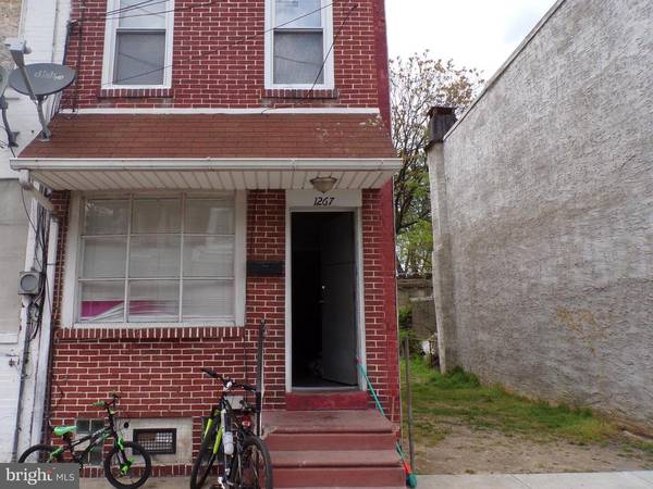 1267 LANSDOWNE AVE, Camden, NJ 08104