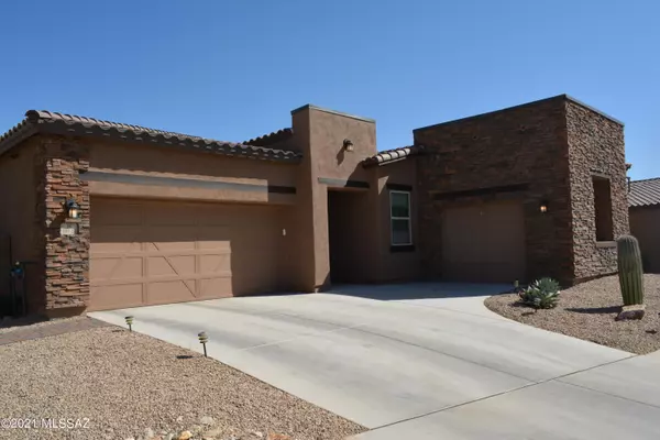 Sahuarita, AZ 85629,18125 S Still Lea Place