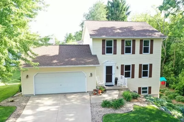 6107 Scotch Pine Way, Fitchburg, WI 53719