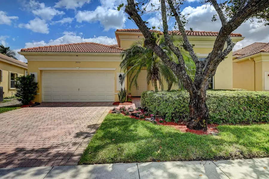 7035 Demedici CIR, Delray Beach, FL 33446